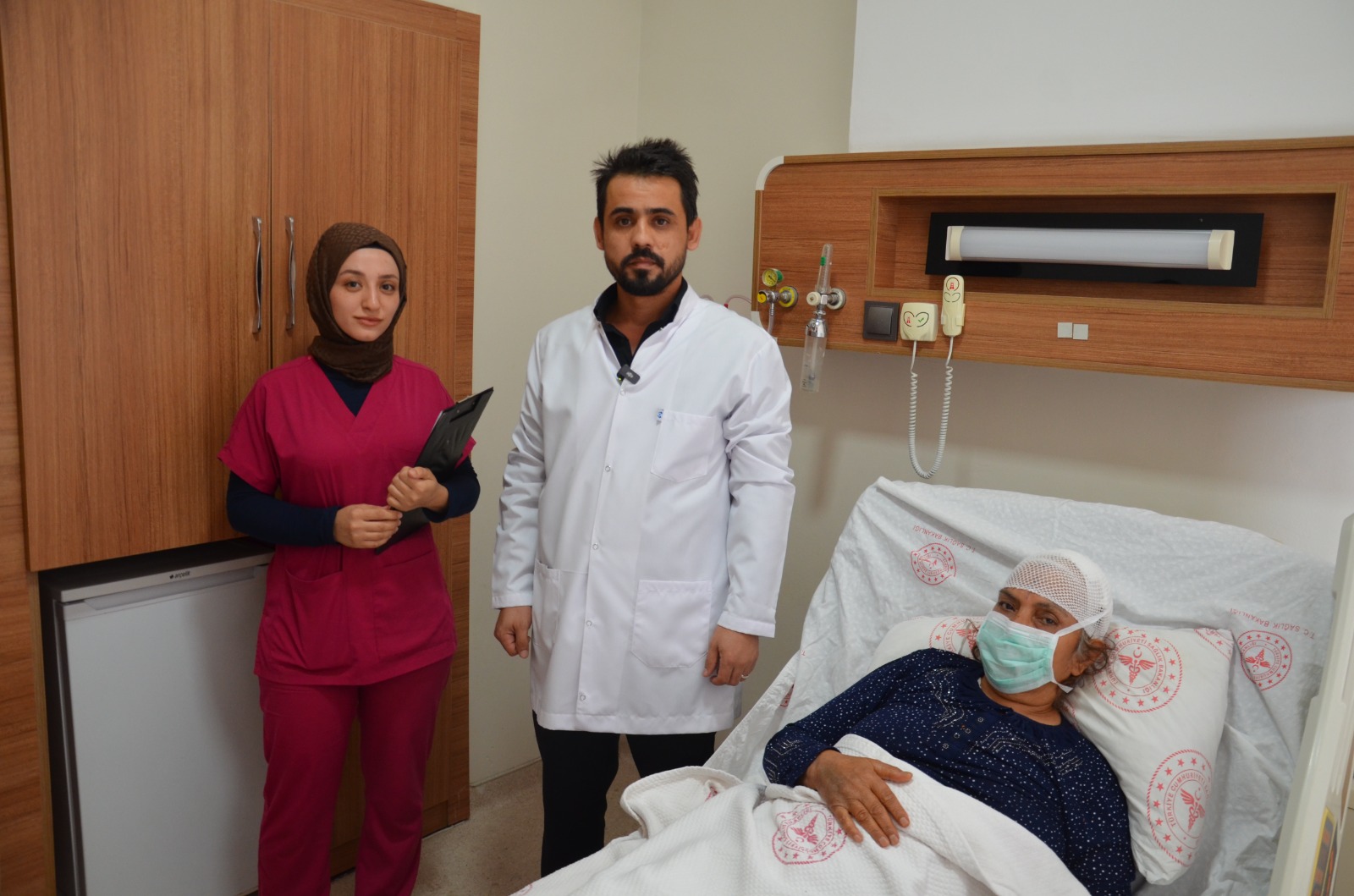ŞANLIURFA’DA BEYİN TÜMÖRÜ AMELİYATINDA BÜYÜK BAŞARI! 66 YAŞINDAKİ HASTA SAĞLIĞINA KAVUŞTU