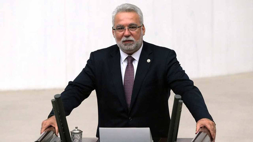 ESKİ AK PARTİ MİLLETVEKİLİ, CUMHURBAŞKANINA HAKARET SUÇLAMASIYLA TUTUKLANDI