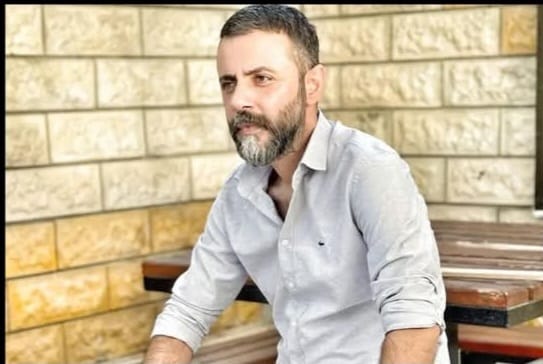 ŞANLIURFALI SANATÇI NACİ GENÇKOL’UN OĞLU KALP KRİZİ NEDENİYLE HAYATINI KAYBETTİ!