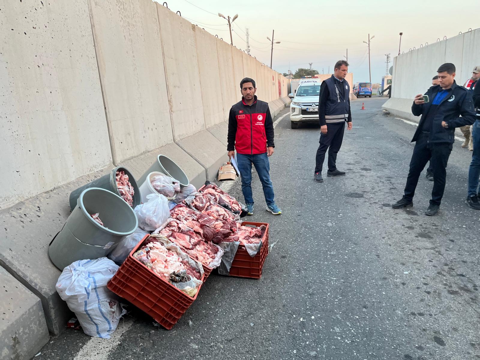 ŞANLIURFA’DA 1 TON KAÇAK ET ELE GEÇİRİLDİ