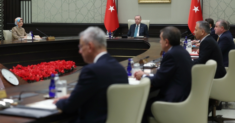 KABİNE TOPLANIYOR! TÜRKİYE’NİN GÖZÜ BEŞTEPE’DE: MASADA 3 KRİTİK BAŞLIK
