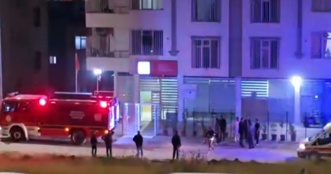 ŞANLIURFA’DA ENGELLİ BAKIM MERKEZİNDE YANGIN: 7 YAŞINDAKİ POYRAZ HAYATINI KAYBETTİ