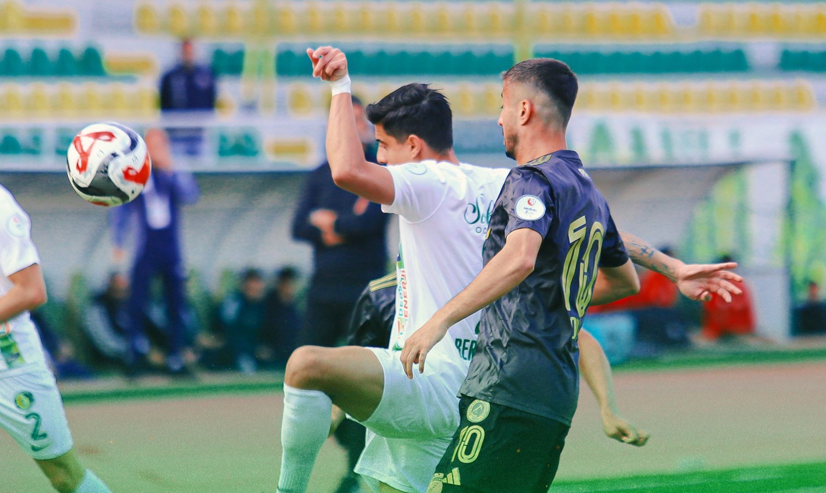 ŞANLIURFASPOR EVİNDE BATMAN PETROLSPOR’A YENİLDİ