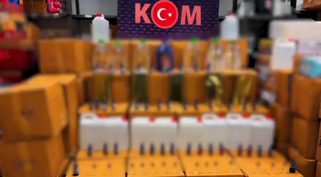 81 İLDE SAHTE ALKOL OPERASYONU! ON BİNLERCE ŞİŞE ELE GEÇİRİLDİ