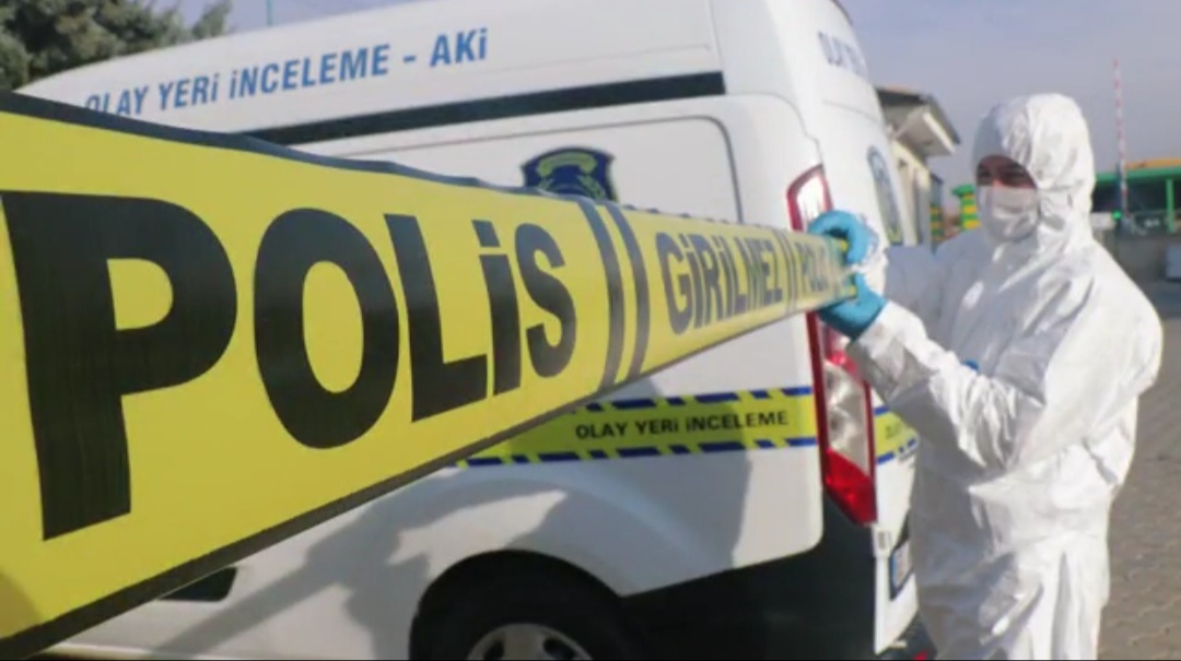 ŞANLIURFA’DA 30 YAŞINDAKİ GENÇ ARACINDA SİLAHLA VURULMUŞ HALDE ÖLÜ BULUNDU