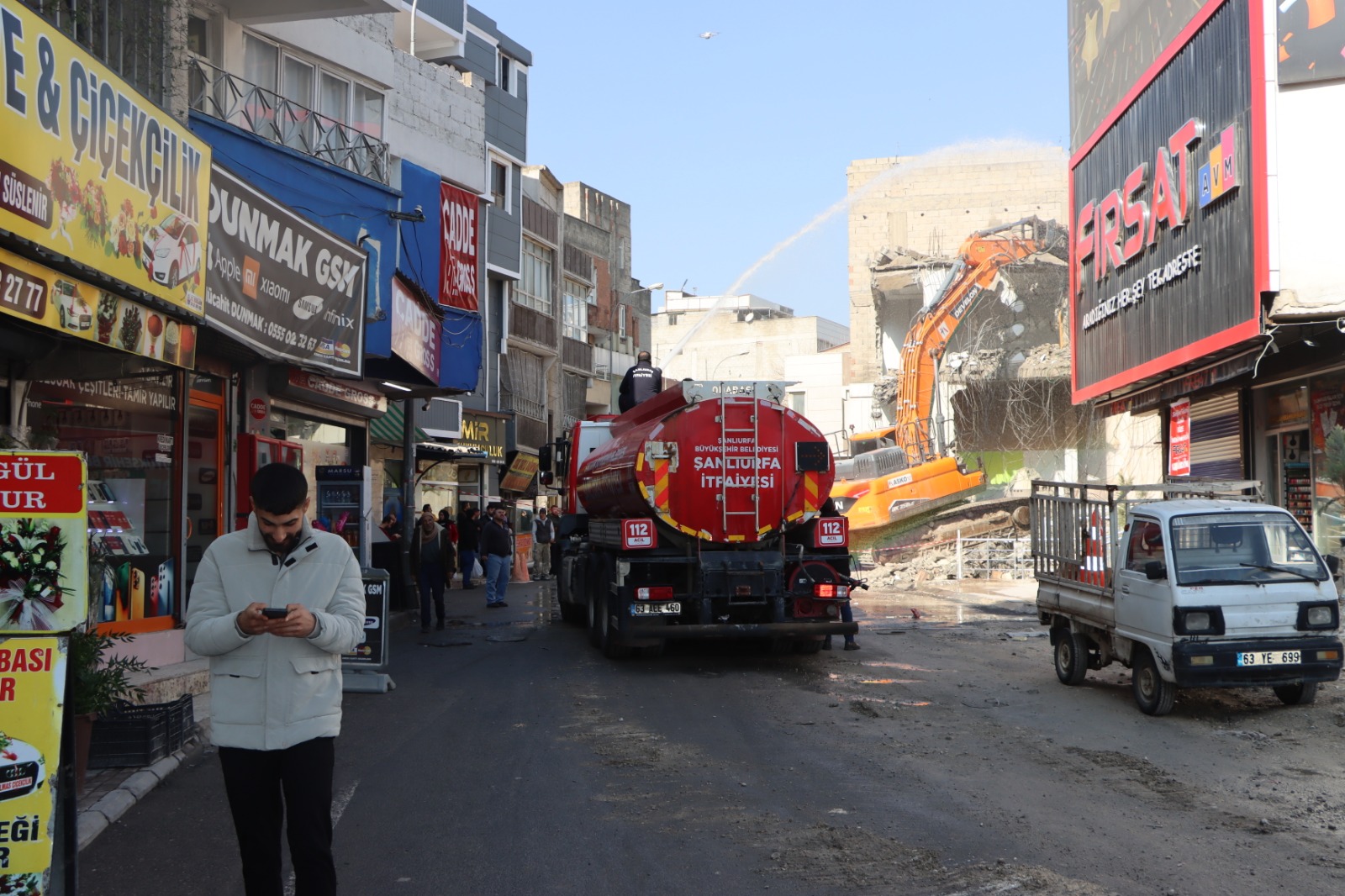 ŞANLIURFA’DA YILLARDIR ÇÖZÜLEMEYEN TRAFİK SORUNU TARİHE KARIŞIYOR