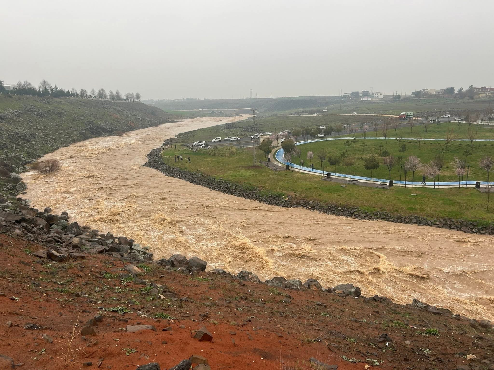 ŞANLIURFA’DA YAĞIŞ BİLANÇOSU AÇIKLANDI: EN FAZLA YAĞIŞ BAKIN HANGİ İLÇEYE DÜŞTÜ