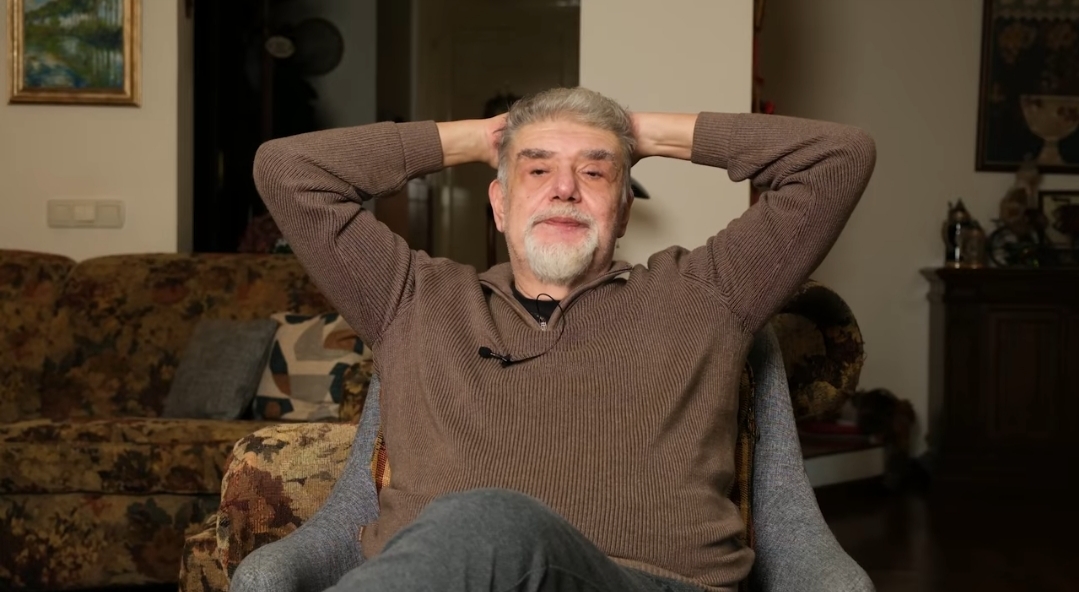 EKONOMİST ATİLLA YEŞİLADA’DAN ALTIN VE GÜMÜŞ UYARISI: “ELİNİZDE VARSA SATIP KURTULUN”