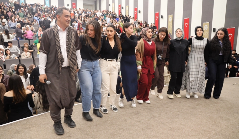 URFA AHENGİ SIRA GECESİ TOPLULUĞU, MUNZUR ÜNİVERSİTESİ’Nİ ŞENLENDİRDİ