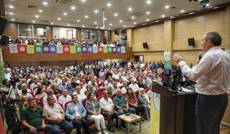 DEM PARTİ EŞ GENEL BAŞKANI TUNCER BAKIRHAN ŞANLIURFA’DA KONUŞTU