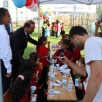 ÇOCUK ŞENLİĞİ’NDE ÇOCUKLAR DOYASIYA EĞLENDİ (1)