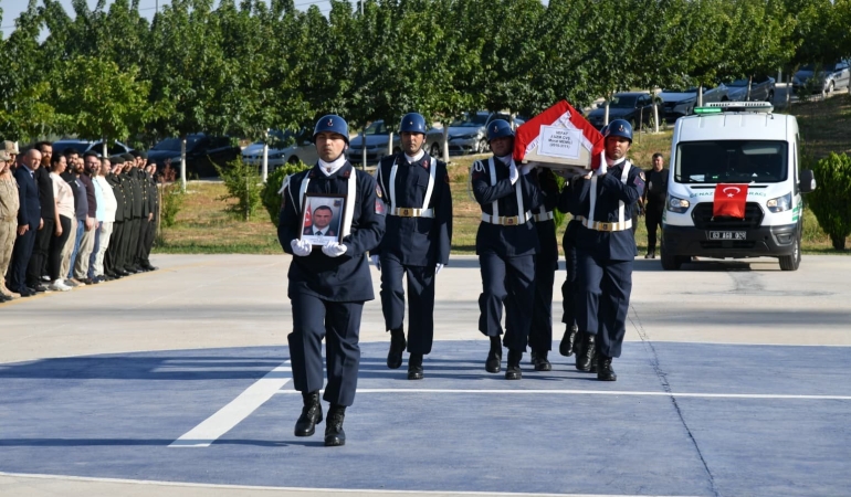 ŞANLIURFA’DAN ACI HABER! UZMAN ÇAVUŞ MURAT MEMİLİ HAYATINI KAYBETTİ