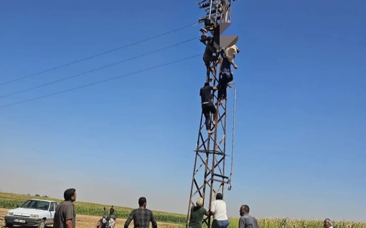 CEYLANPINAR’DA ELEKTRİK AKIMINA KAPILAN KİŞİ DİREKTE ASILI KALDI