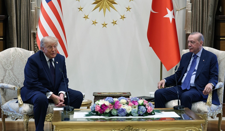 TRUMP’TAN TÜRKİYE MESAJI: “ERDOĞAN BENİM DOSTUM, ONU HER ZAMAN MUTLU EDERİM”
