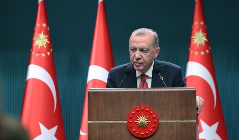 CUMHURBAŞKANI ERDOĞAN’DAN ÜNİVERSİTE ÖĞRENCİLERİNE MÜJDE!