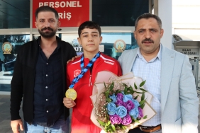 BALKAN ŞAMPİYONU DEDEOĞLU, ŞANLIURFA’DA GURUR YAŞATTI (4)