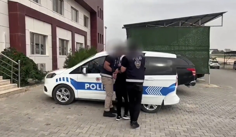 ŞANLIURFA’DA 30 YIL HAPİS CEZASIYLA ARANAN ŞAHIS YAKALANDI!