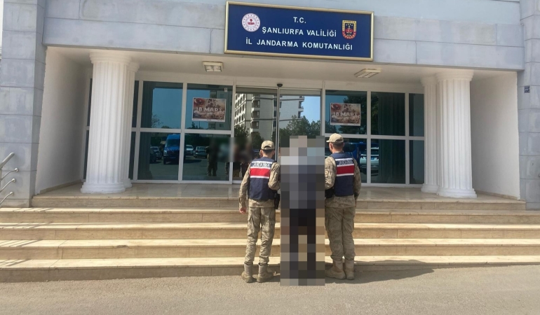 ŞANLIURFA’DA HAPİS CEZASIYLA ARANAN ŞAHIS JANDARMA TARAFINDAN YAKALANDI!